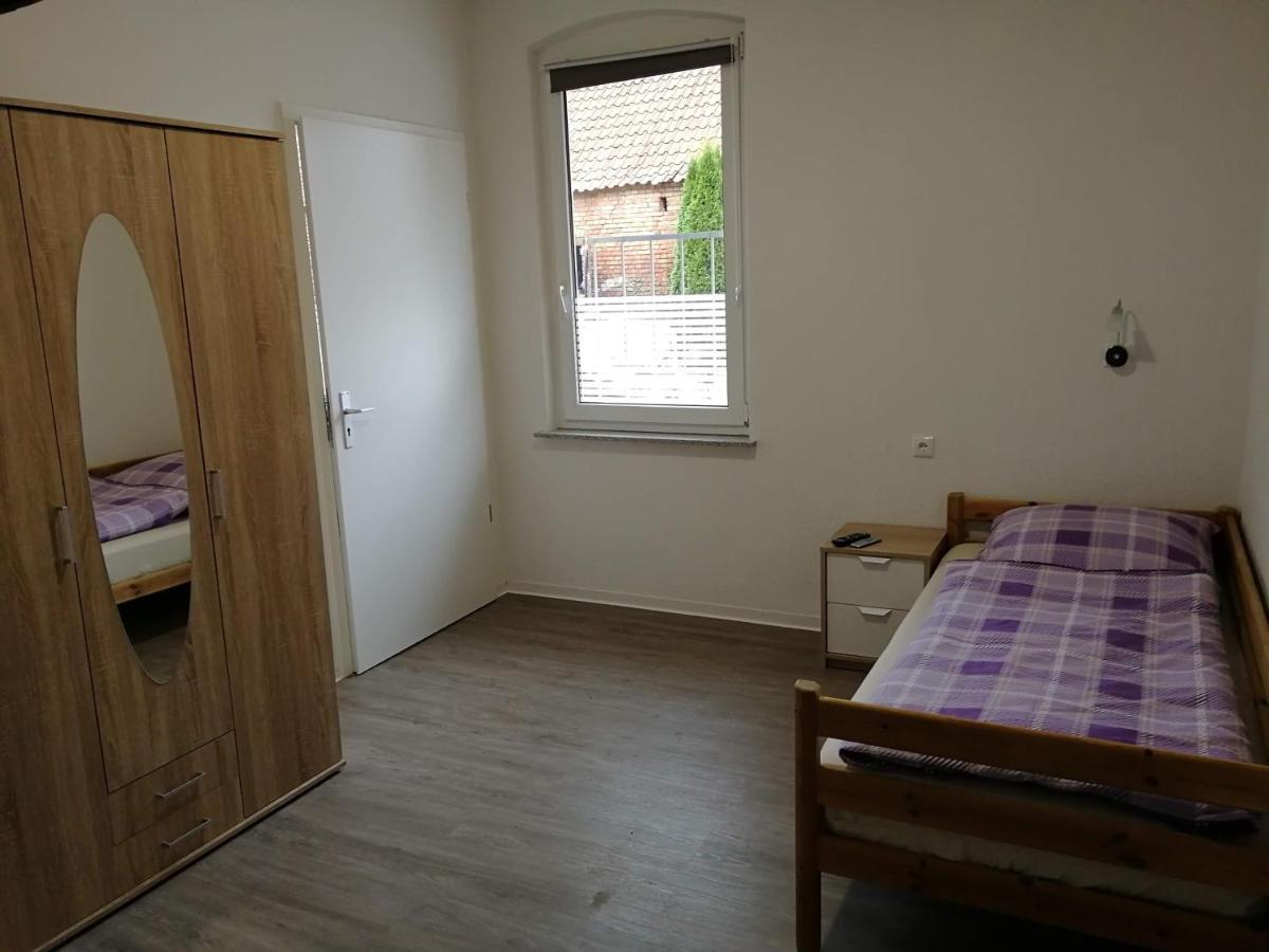 Haupthaus Moeblierte Zimmer Mit Eigenem Bad Uelzen Εξωτερικό φωτογραφία